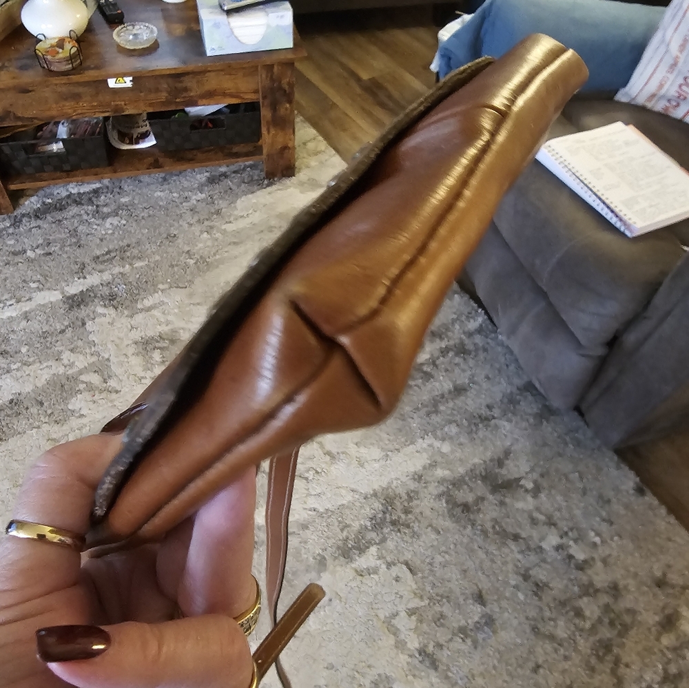 Patricia Nash Granada Flap Crossbody 🤎 - Picture 7 of 8